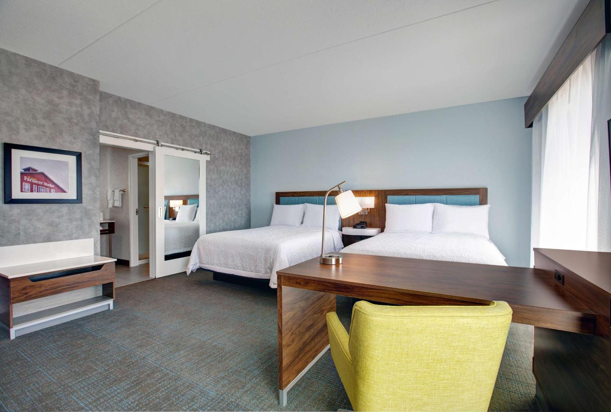 Hampton Inn & Suites By Hilton Waterloo St. Jacobs エクステリア 写真