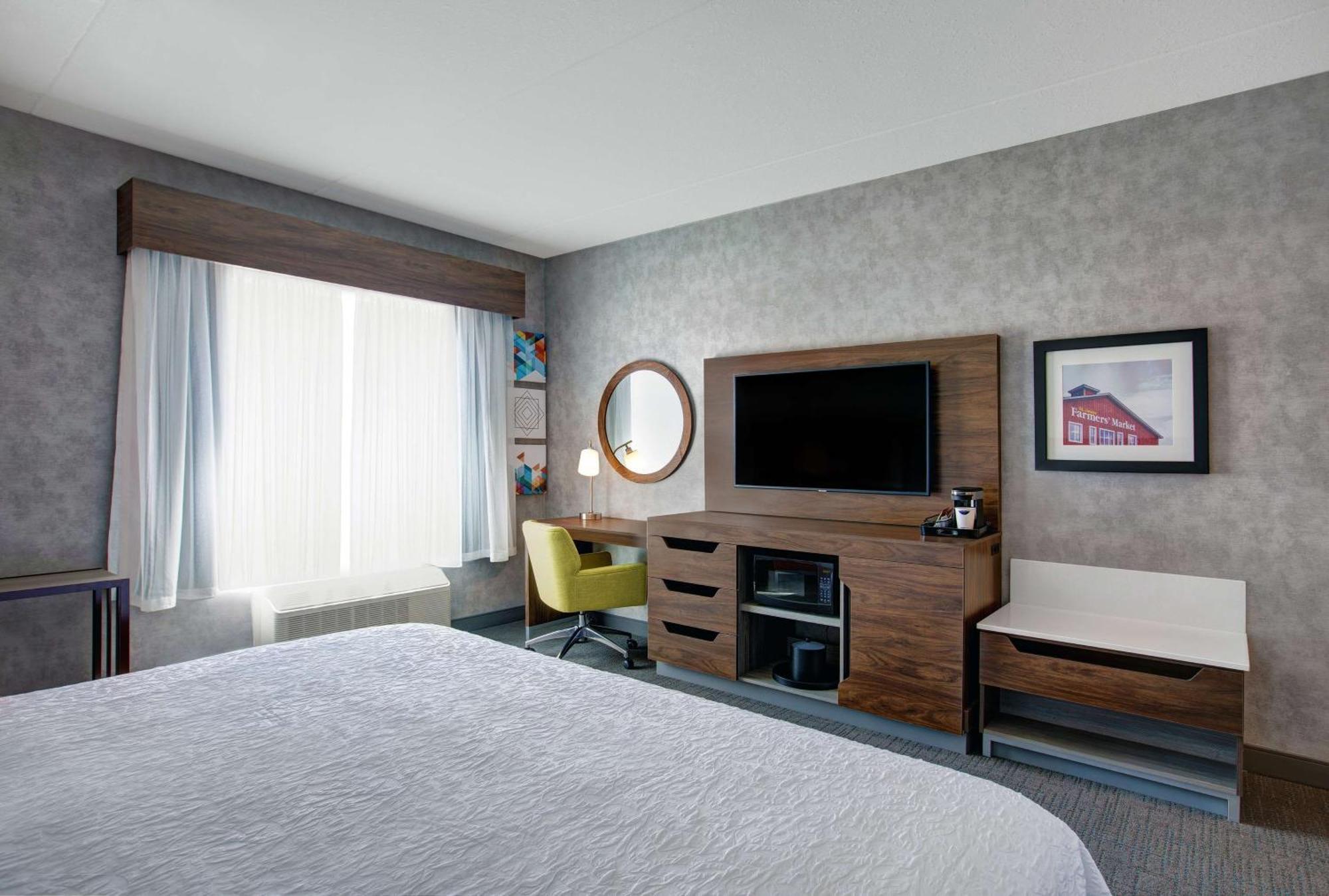 Hampton Inn & Suites By Hilton Waterloo St. Jacobs エクステリア 写真