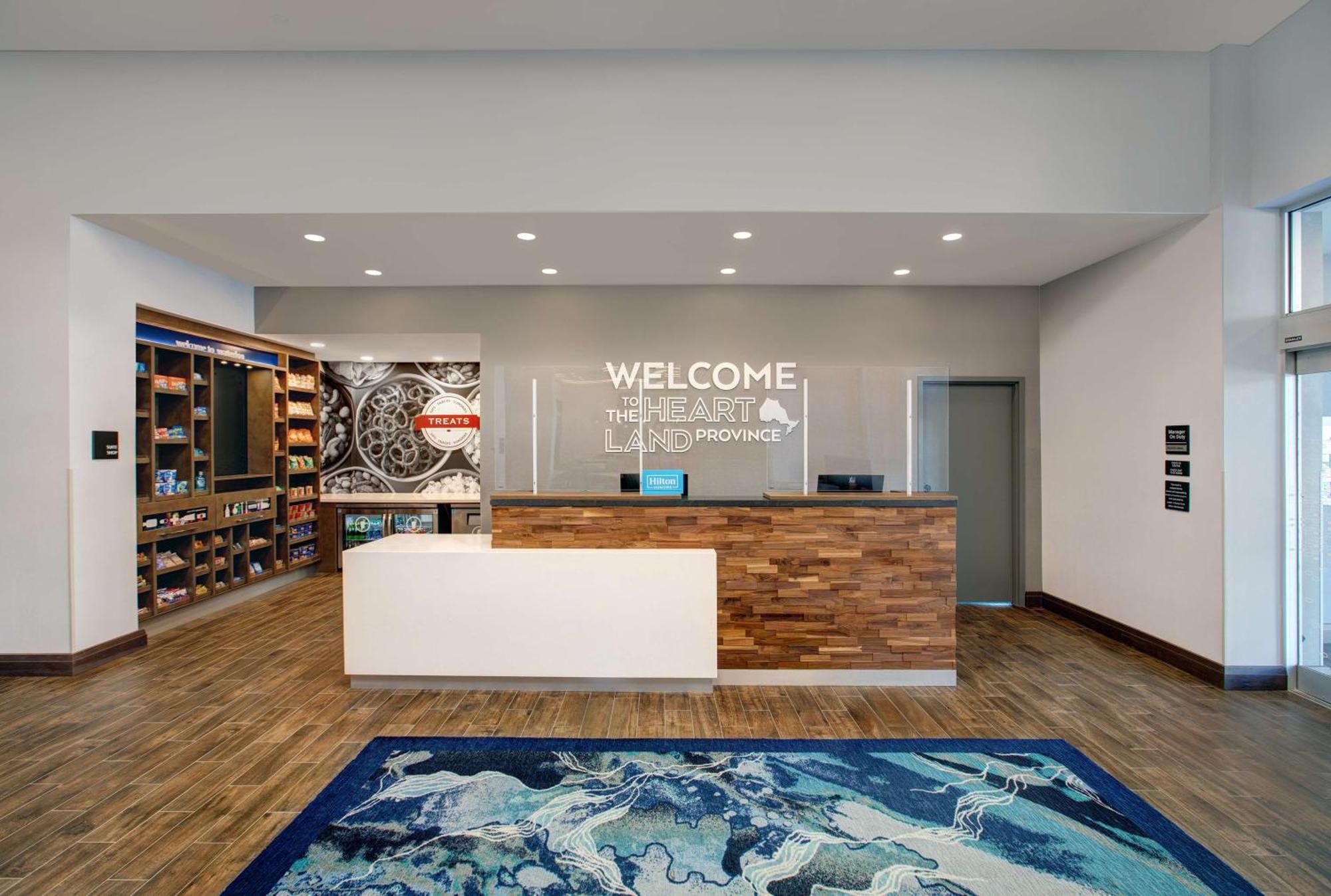 Hampton Inn & Suites By Hilton Waterloo St. Jacobs エクステリア 写真